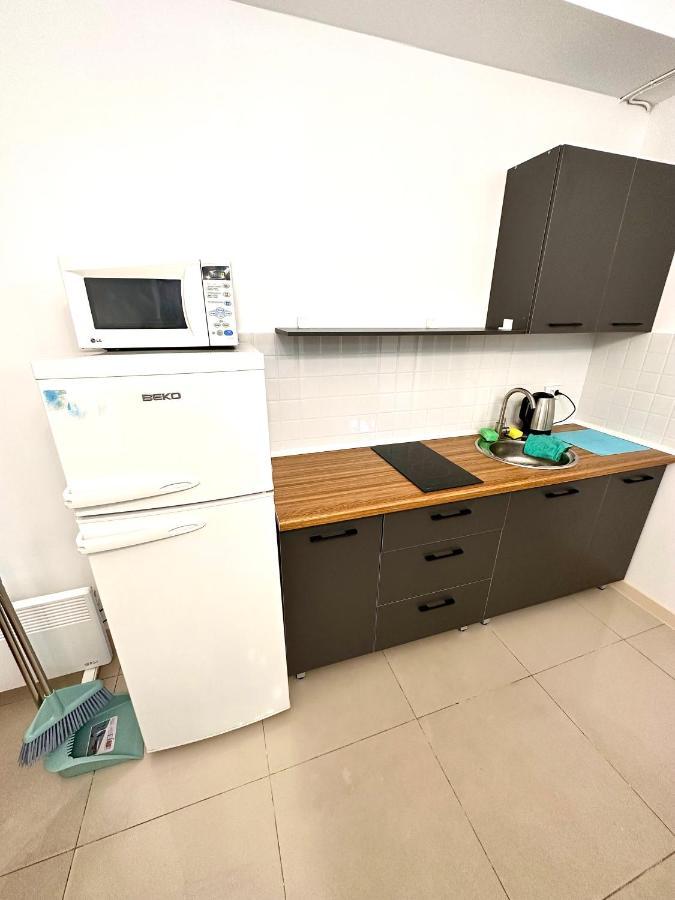 Evita Apartment Bishkek Luaran gambar