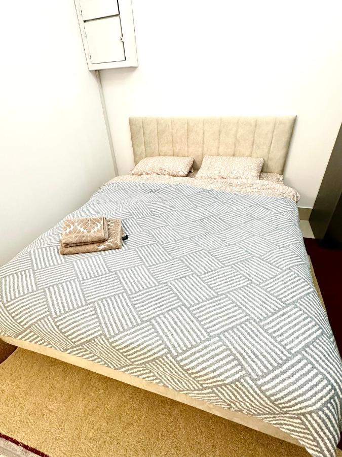 Evita Apartment Bishkek Luaran gambar