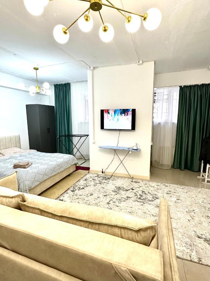 Evita Apartment Bishkek Luaran gambar