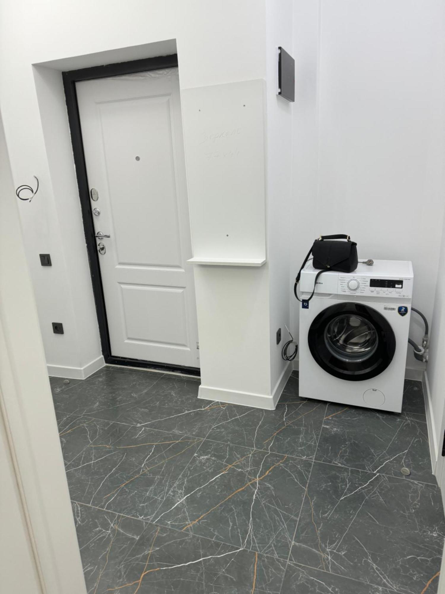 Evita Apartment Bishkek Luaran gambar